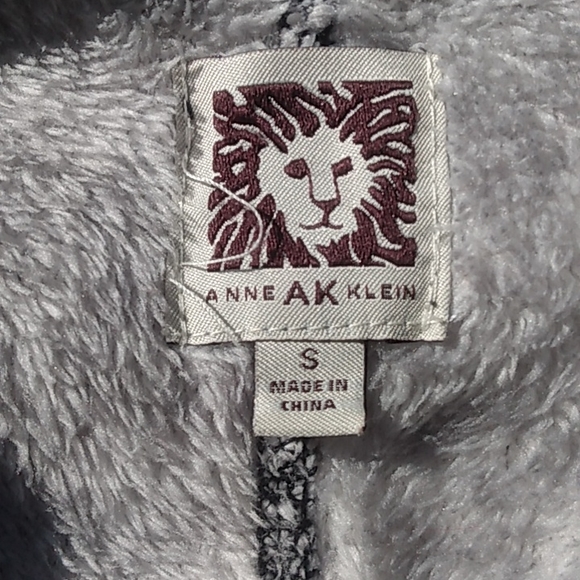 RICH Anne KLEIN Oversized SMALL fits Large FLEECE DRAPE Open front cardigan Gray - Picture 4 of 8